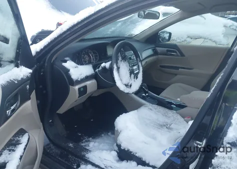 2013 Honda Accord Lx z USA, uszkodzony, nr VIN 1HGCR2F39DA266599